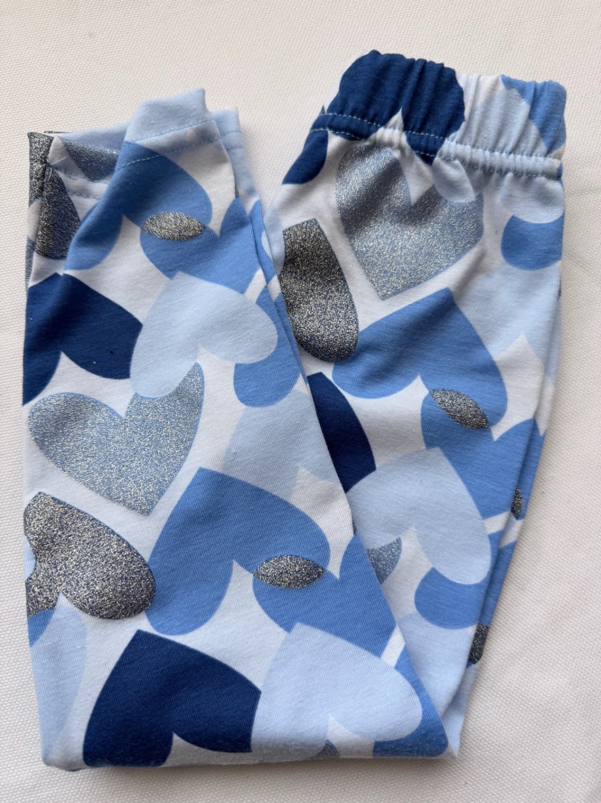 Pantalón corazones azules